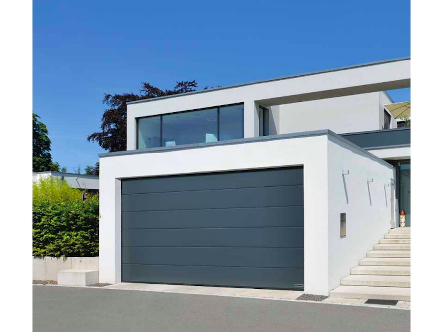 porte de garage villa contemporaine - fourniture et pose par La Boutique du Menuisier Muret Seysses Toulouse